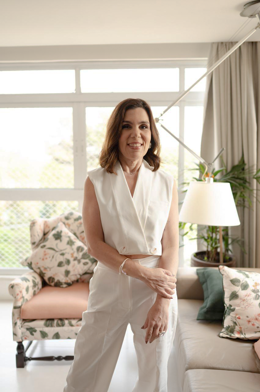 Dra. Camila Novaes